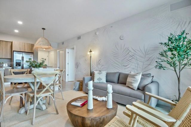 3900 Biscayne Blvd N-911, Miami, FL 33137