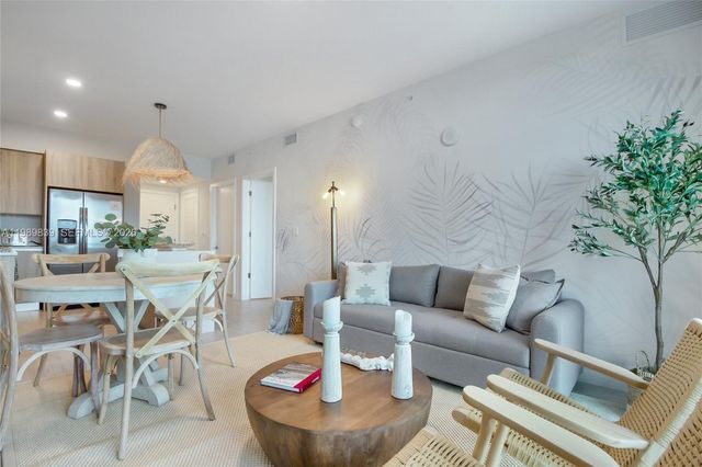 3900 Biscayne Blvd N-911, Miami, FL 33137