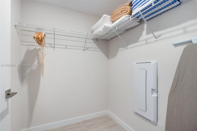 3900 Biscayne Blvd N-911, Miami, FL 33137