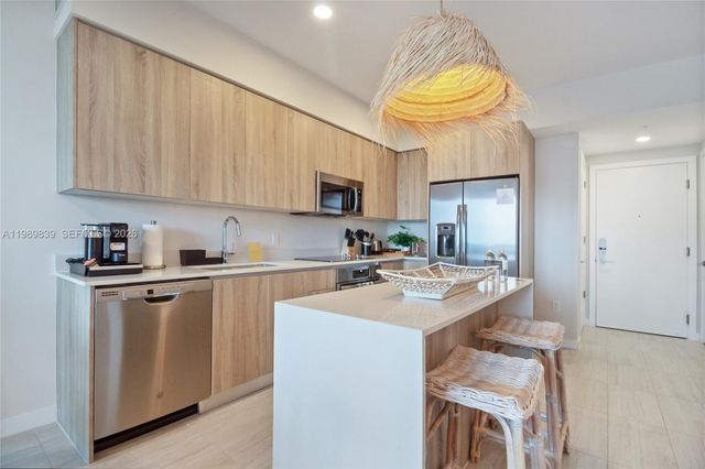 3900 Biscayne Blvd N-911, Miami, FL 33137