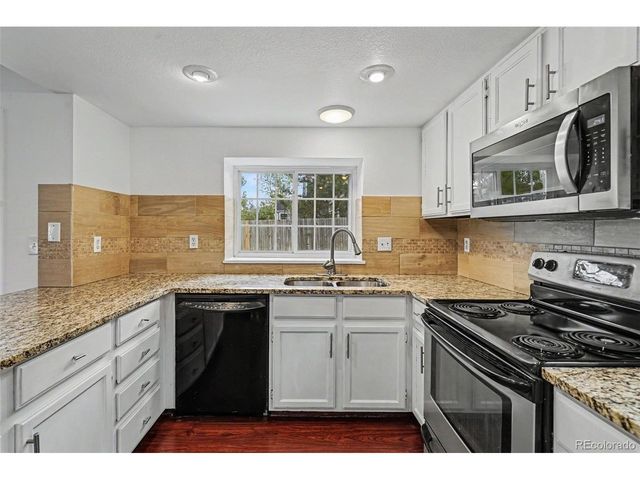 12120 Newport Dr, Brighton, CO 80602