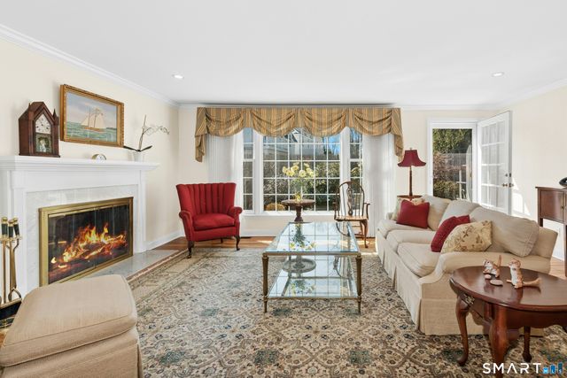 205 Main Street 33, New Canaan, CT 06840