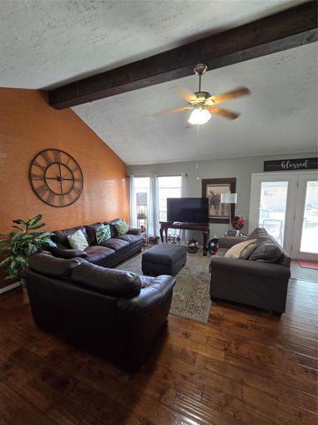 17706 Heritage Creek Drive, Webster, TX 77598