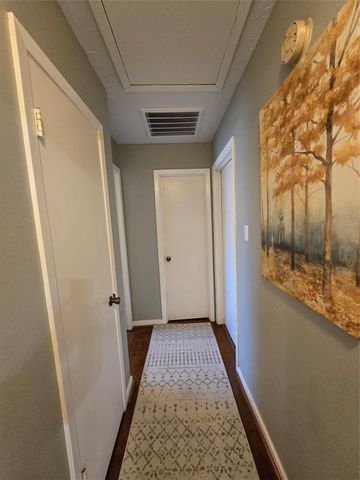 17706 Heritage Creek Drive, Webster, TX 77598