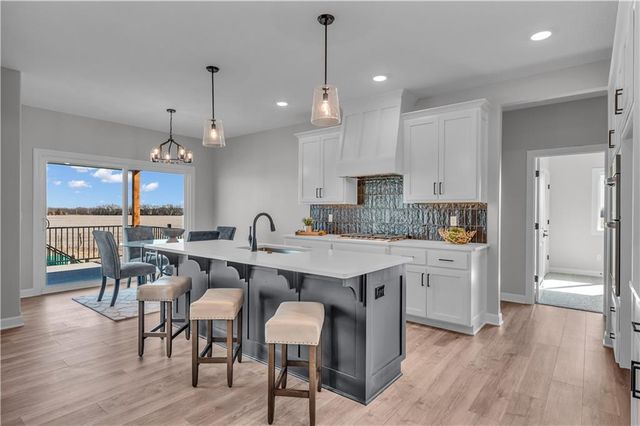 32458 W 168th Court, Gardner, KS 66030