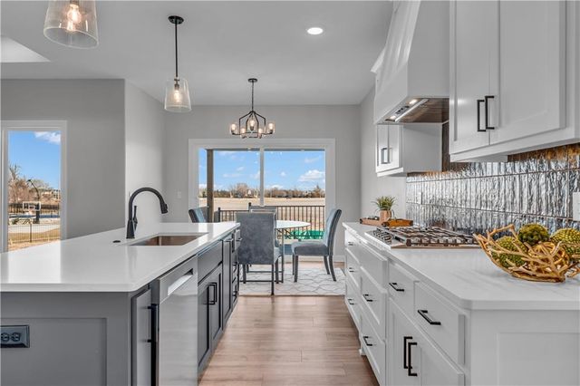 32458 W 168th Court, Gardner, KS 66030