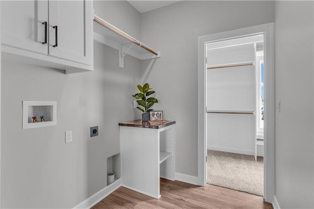 32458 W 168th Court, Gardner, KS 66030