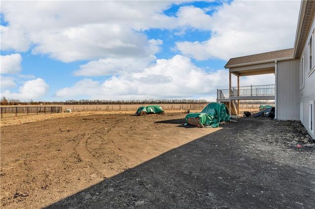 32458 W 168th Court, Gardner, KS 66030