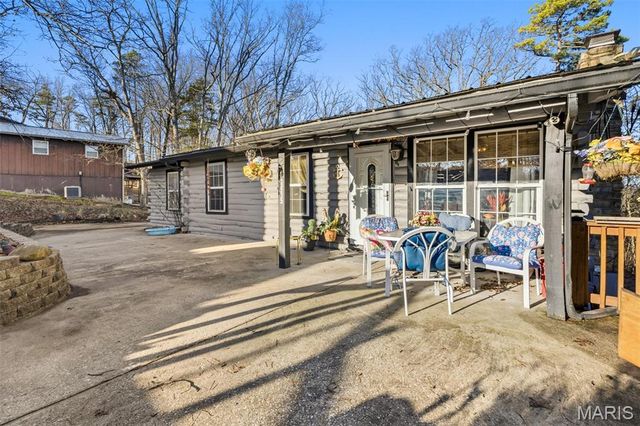 13235 Lakeview Dr, Ste Genevieve, MO 63670