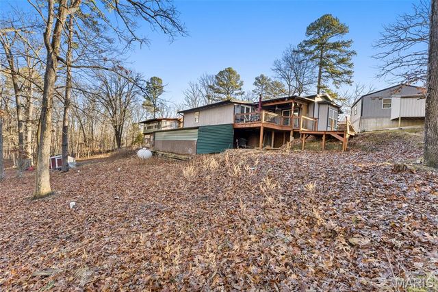 13235 Lakeview Dr, Ste Genevieve, MO 63670