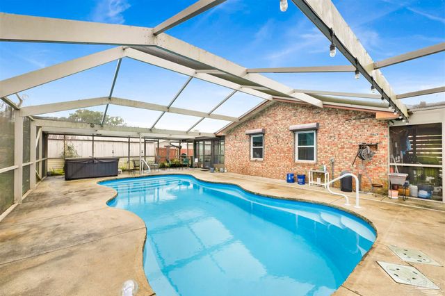 2308 Silversides Loop, Pensacola, FL 32526