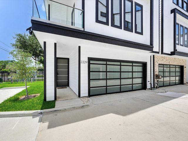 2229 Blalock Road, Houston, TX 77080