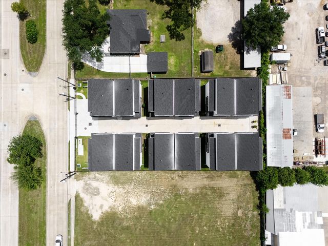 2229 Blalock Road, Houston, TX 77080