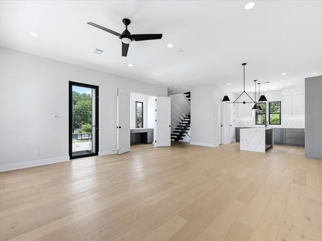 2229 Blalock Road, Houston, TX 77080