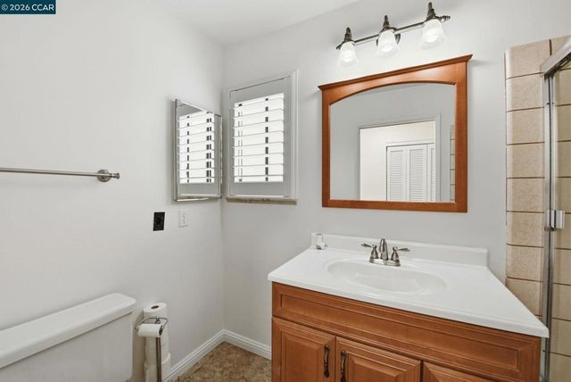 970 970 Joaquin Ave, San Leandro, CA 94577