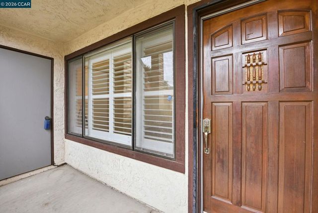 970 970 Joaquin Ave, San Leandro, CA 94577