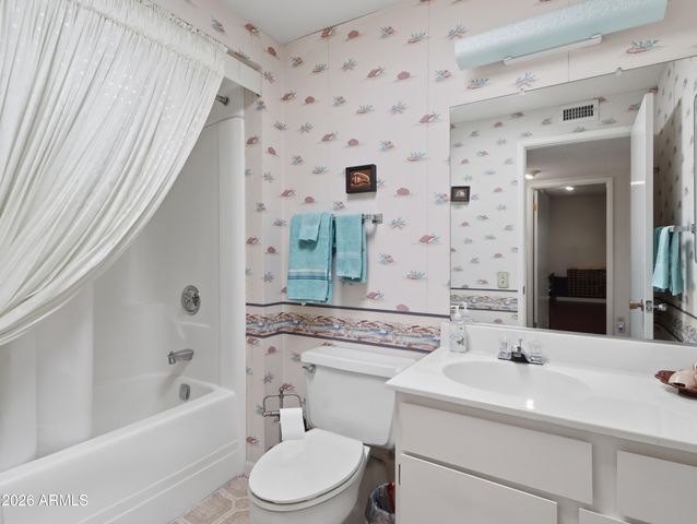 14802 N LAKEFOREST Drive, Sun City, AZ 85351