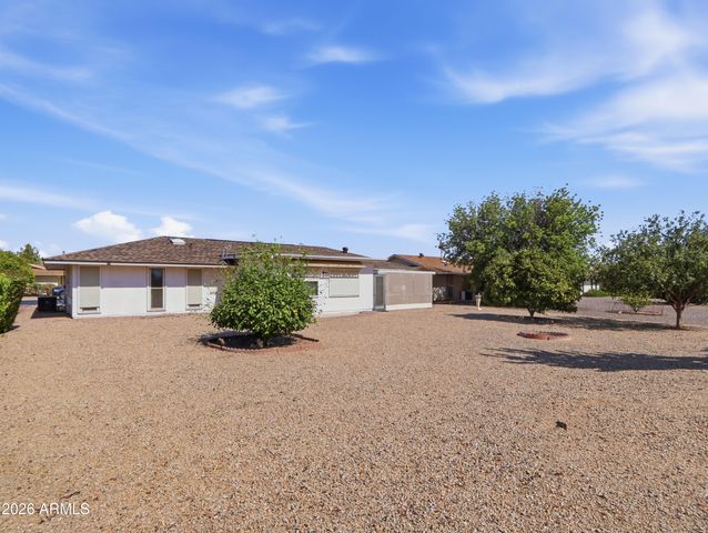 14802 N LAKEFOREST Drive, Sun City, AZ 85351