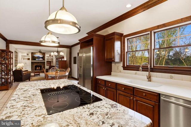 30 SPARKS FARM RD, Sparks, MD 21152