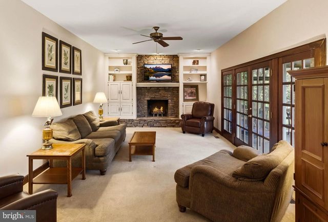 30 SPARKS FARM RD, Sparks, MD 21152