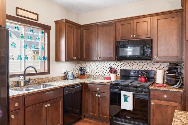 9749 Norway Street NW, Coon Rapids, MN 55433