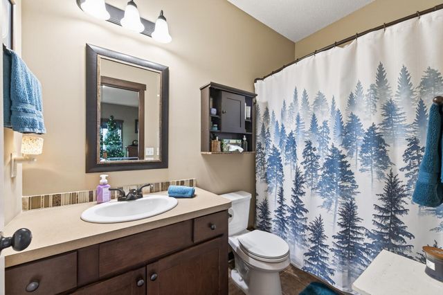 9749 Norway Street NW, Coon Rapids, MN 55433