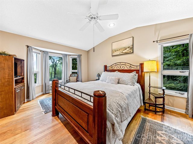 796 Hawk Mountain Road 36r, Lake Toxaway, NC 28747