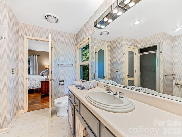 796 Hawk Mountain Road 36r, Lake Toxaway, NC 28747