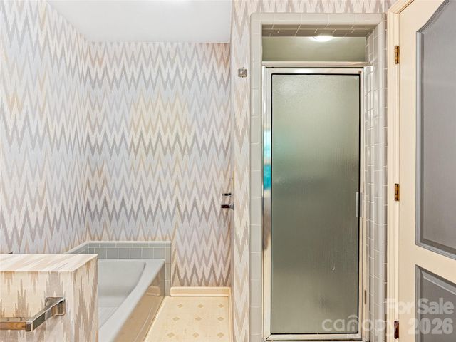 796 Hawk Mountain Road 36r, Lake Toxaway, NC 28747