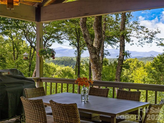796 Hawk Mountain Road 36r, Lake Toxaway, NC 28747