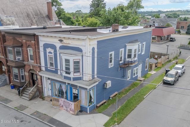 3367 6th Avenue, Troy, NY 12180