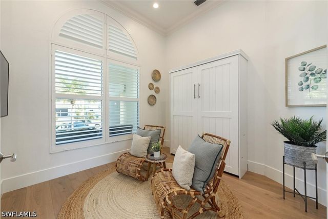 452 Willet AVE, Naples, FL 34108