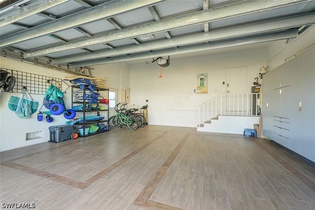 452 Willet AVE, Naples, FL 34108