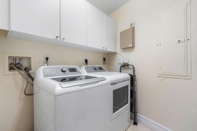 201 S Narcissus Avenue 605, West Palm Beach, FL 33401