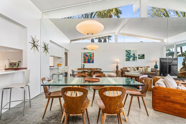 248 E Canyon Vista Drive, Palm Springs, CA 92264