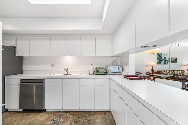 248 E Canyon Vista Drive, Palm Springs, CA 92264