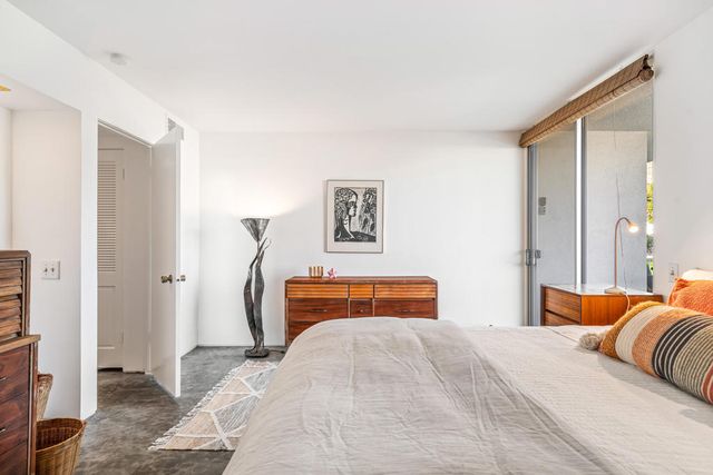 248 E Canyon Vista Drive, Palm Springs, CA 92264