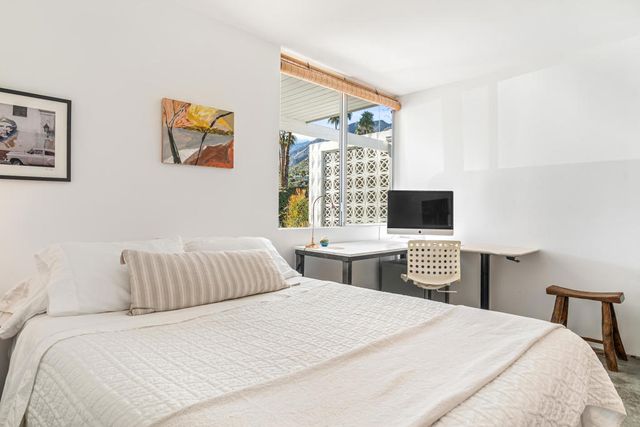 248 E Canyon Vista Drive, Palm Springs, CA 92264