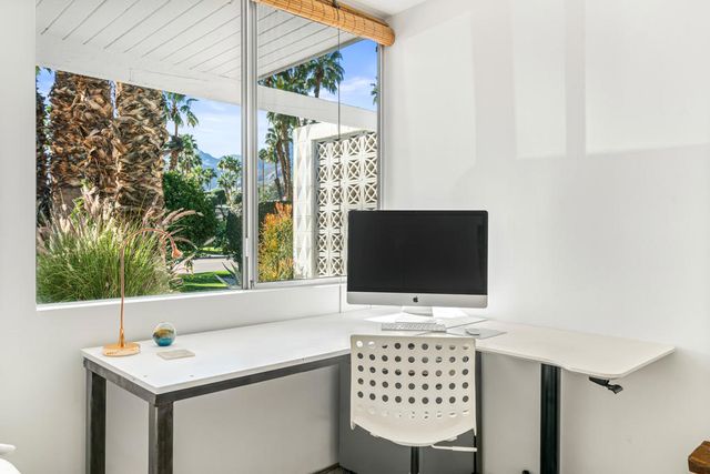 248 E Canyon Vista Drive, Palm Springs, CA 92264