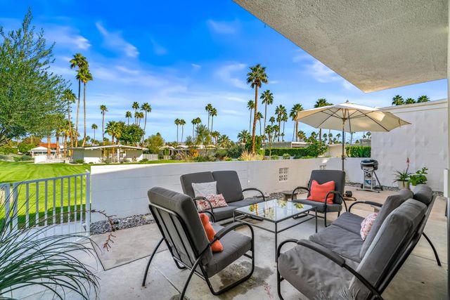 248 E Canyon Vista Drive, Palm Springs, CA 92264