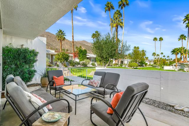 248 E Canyon Vista Drive, Palm Springs, CA 92264