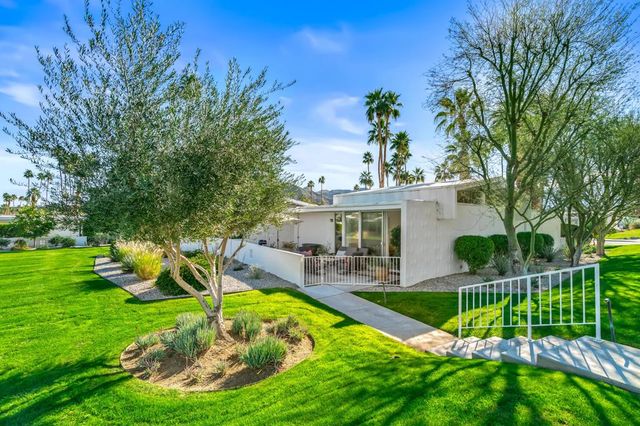 248 E Canyon Vista Drive, Palm Springs, CA 92264