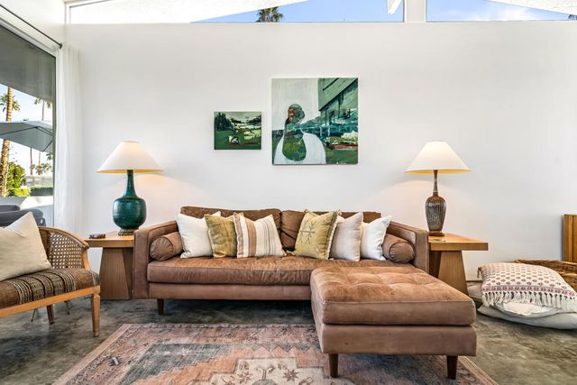 248 E Canyon Vista Drive, Palm Springs, CA 92264