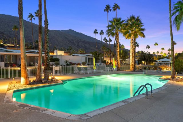248 E Canyon Vista Drive, Palm Springs, CA 92264