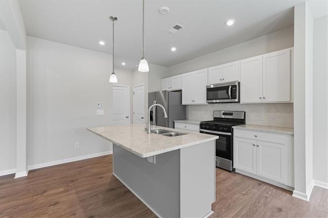 1195 Park Center Circle, Austell, GA 30168