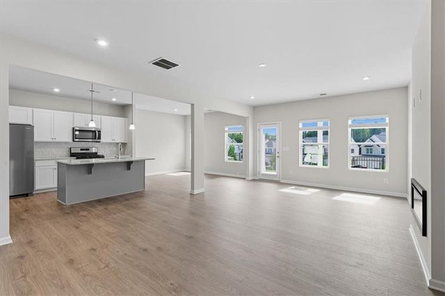 1195 Park Center Circle, Austell, GA 30168