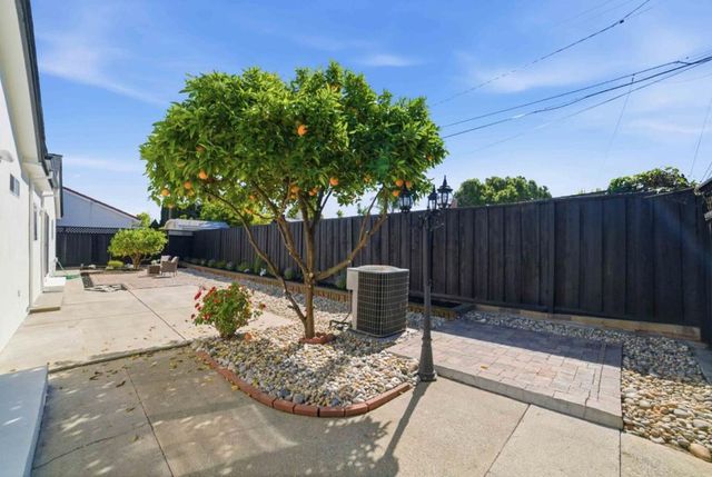 1642 Glenville Drive, San Jose, CA 95124