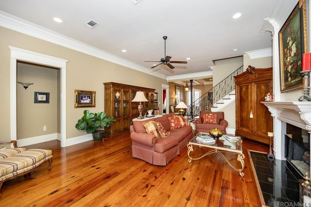 19027 Spyglass Hill Dr, Baton Rouge, LA 70809