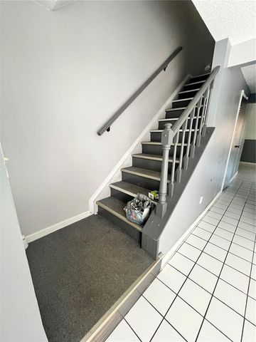 4918 SILVER OAKS VILLAGE F, Orlando, FL 32808