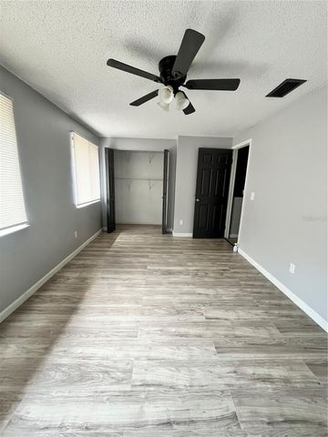 4918 SILVER OAKS VILLAGE F, Orlando, FL 32808